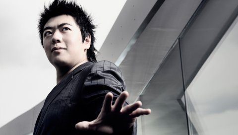 Lang lang, hand, look, haircut, suit