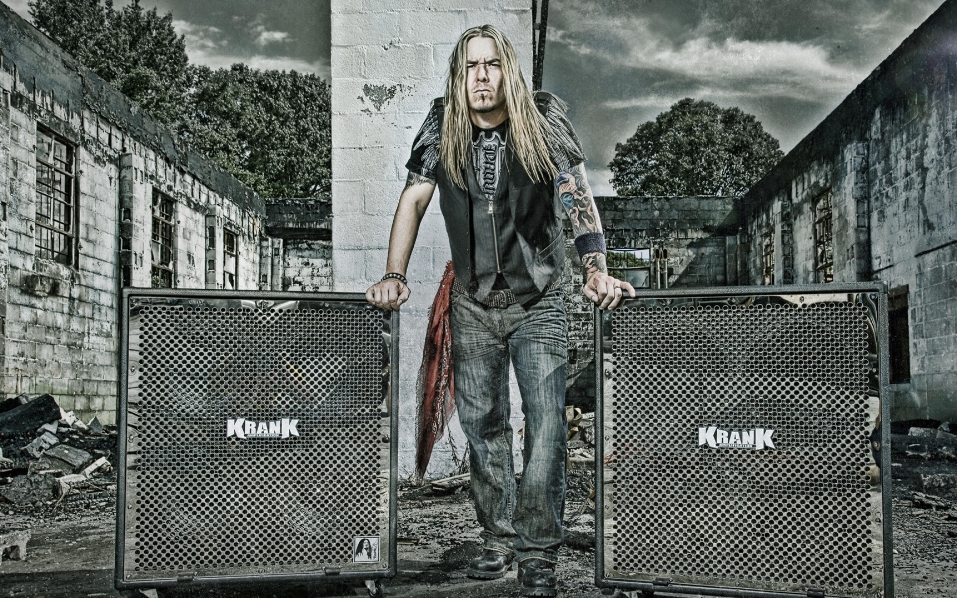 Картинки Fozzy, тату, дом, графика, небо фото и обои на рабочий стол