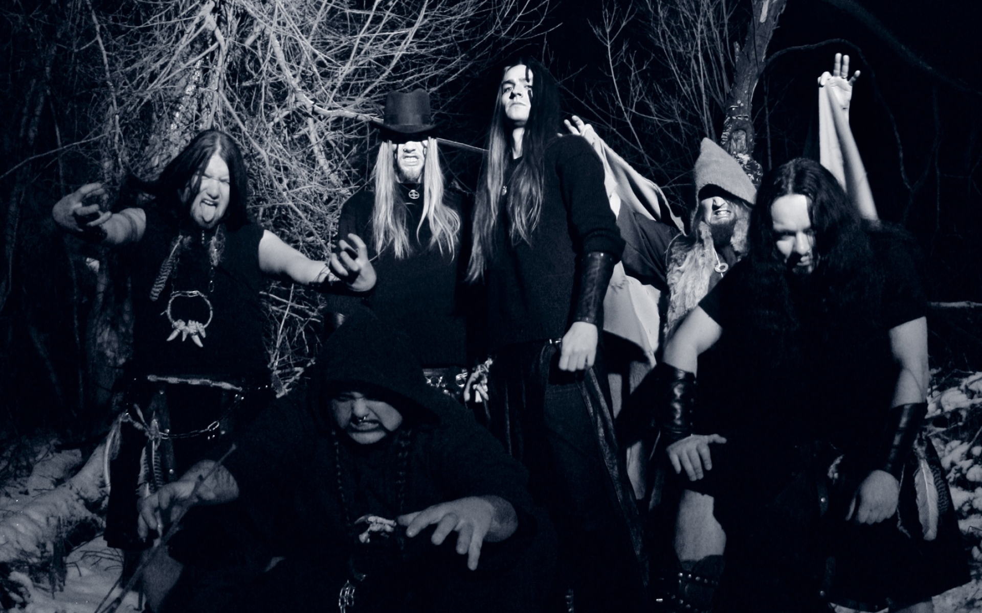 Русские блэк метал группы. Группа Finntroll. Finntroll дискография. Finntroll обои. Finntroll финский музыкальная группа.