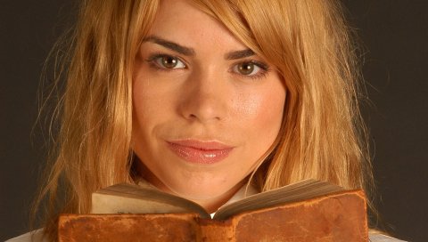 Билли питер, актриса, певец, рыжие волосы, книга, губы