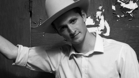 Sam amidon, шляпа, рубашка, лицо, рука