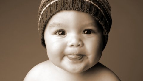 Ребенок, лицо, улыбка, язык, шляпа