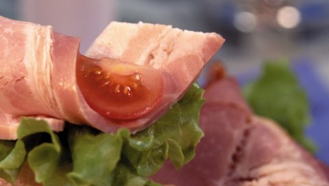 Мясо, помидор, салат, кусок, сэндвич