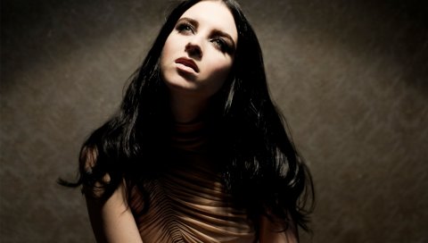 Clare maguire, девушка, взгляд, лицо, брюнетка