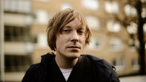 Andreas toiander, лицо, стрижка, взгляд, дом