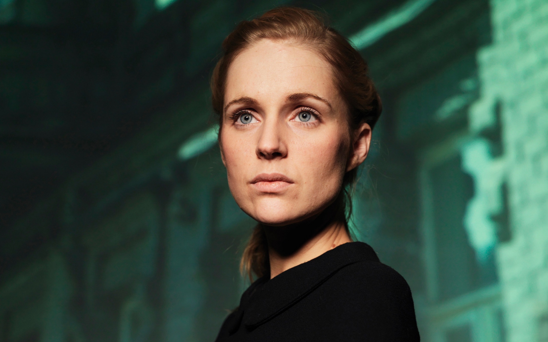 Картинки Agnes obel, лицо, взгляд, свет, eys фото и обои на рабочий стол