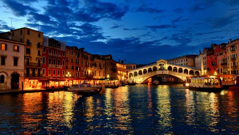 Венеция, канал, гондола, лодка, ночь, огни, дома, облака, Италия