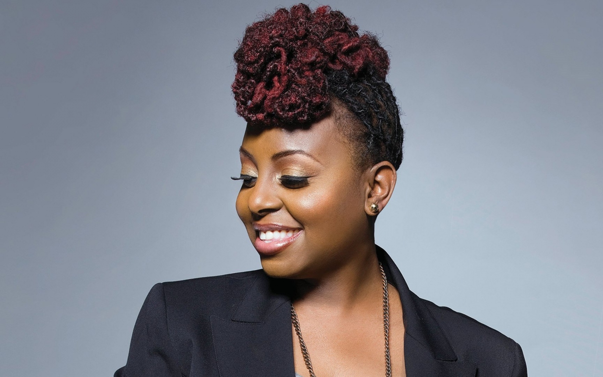 Картинки Ledisi, девушка, лицо, стрижка, куртка фото и обои на рабочий стол