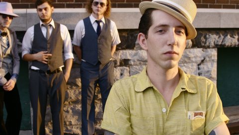 Pokey lafarge, южный город три, солнечный свет, шляпа, дом