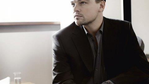 Leonardo dicaprio, мужчина, куртка, часы, задумчивый