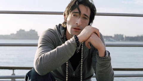 Adrien brody, брюнетка, глаза, серьезные, берег