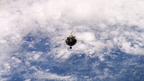 Спутник, орбита, полет, земля, планета, поверхность