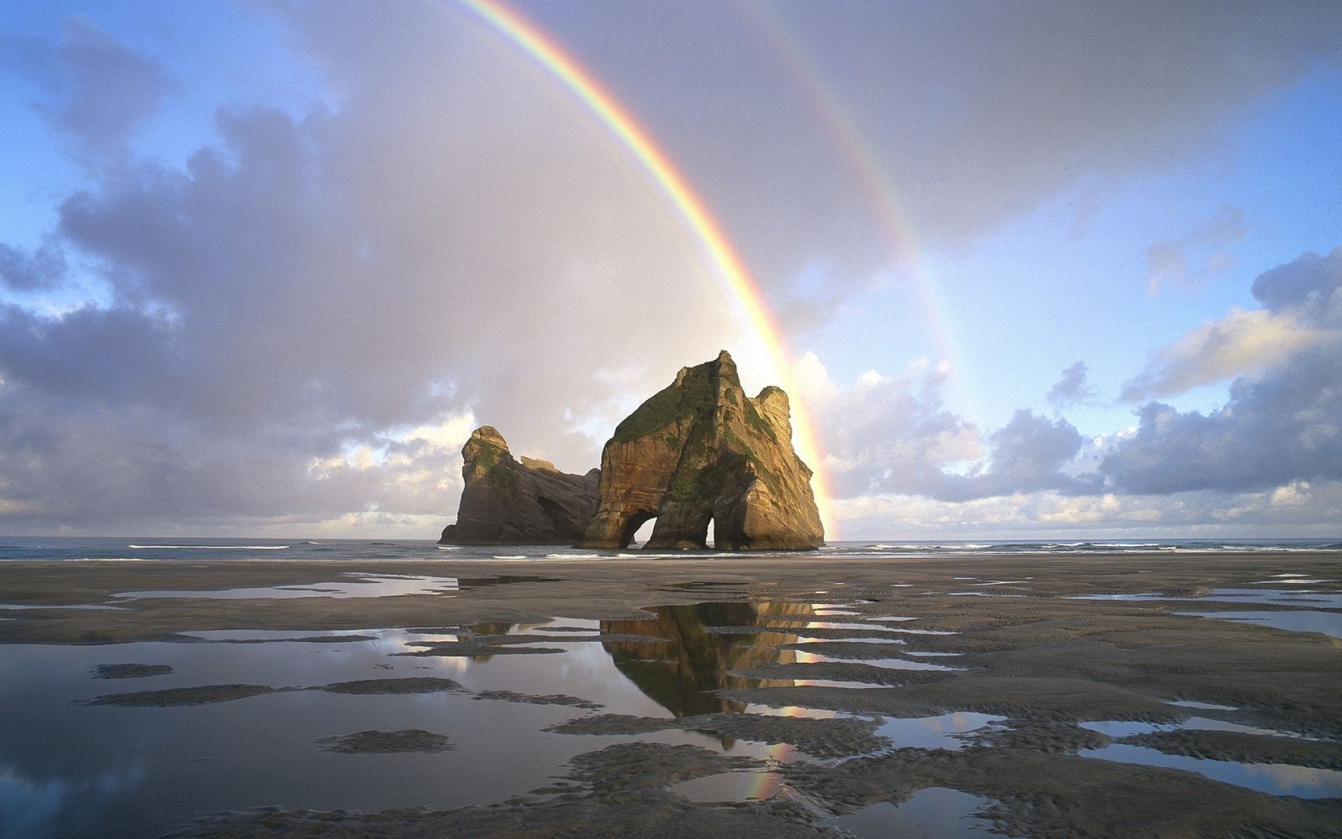 Картинки Песок, радуга, скалы, бассейны, вода, новая зеландия фото и обои на рабочий стол