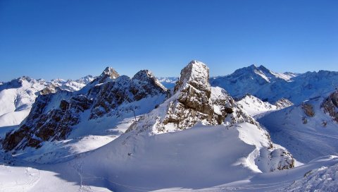 Горы, снег, зима, дорога, следы