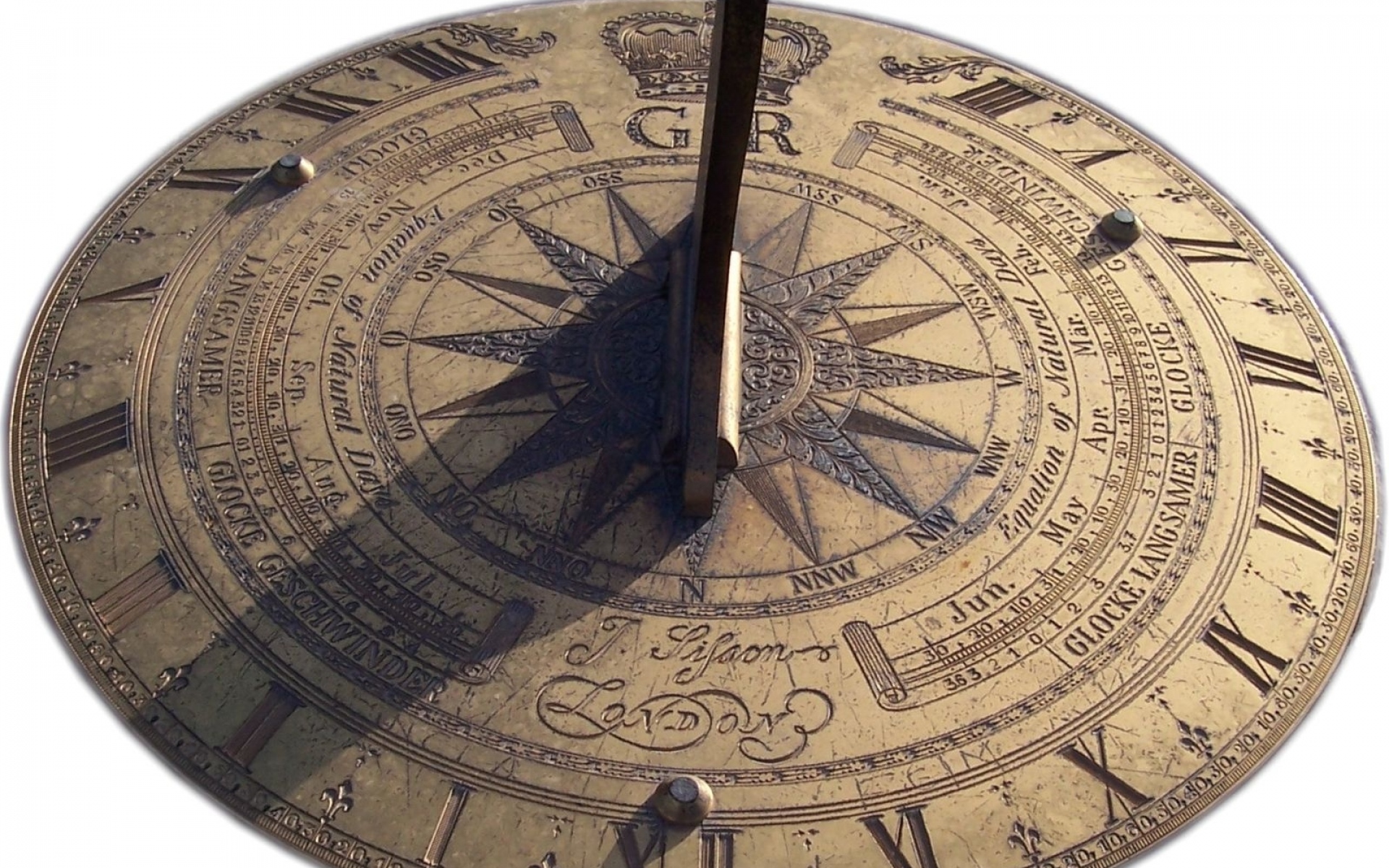 Старинные солнечные часы