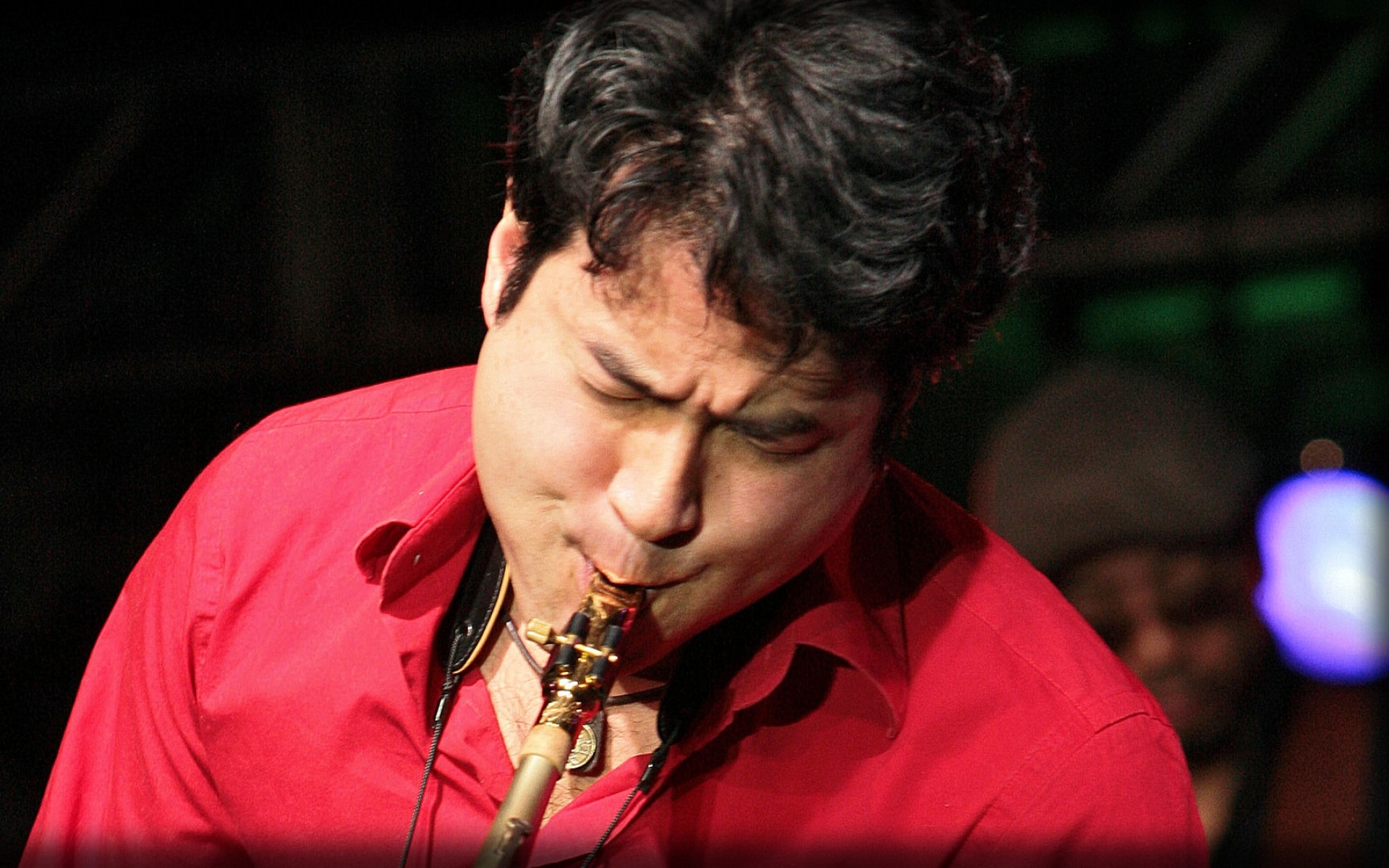 Картинки Jeff kashiwa, труба, рубашка, шоу, лицо фото и обои на рабочий стол