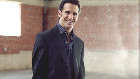 Eric marienthal, улыбка, куртка, дневной свет, рубашка