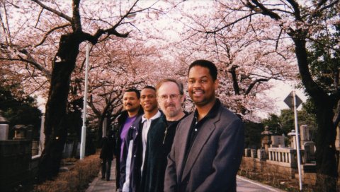 Earl klugh, bob james, улица, знак, деревья