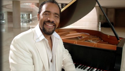 Bobby lyle, улыбка, костюм, королевский, комната
