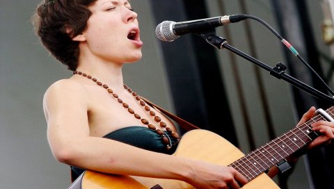 Alela diane, девушка, гитара, шоу, бисер, микрофон