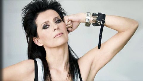 Wanda kwietniewska, браслеты, брюнетка, локоть, девушка