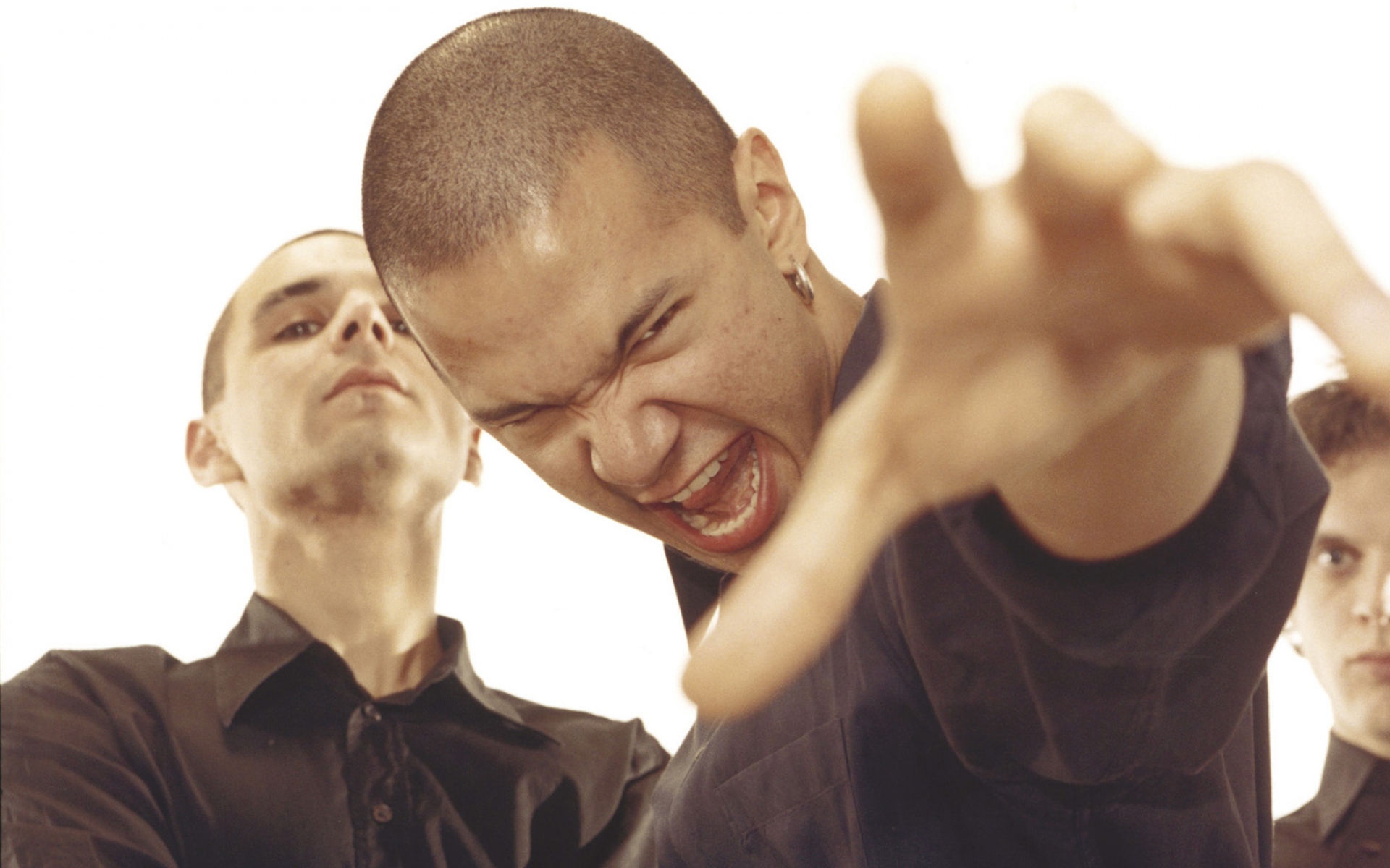 Картинки Danko jones, крик, рот, рука, группа фото и обои на рабочий стол
