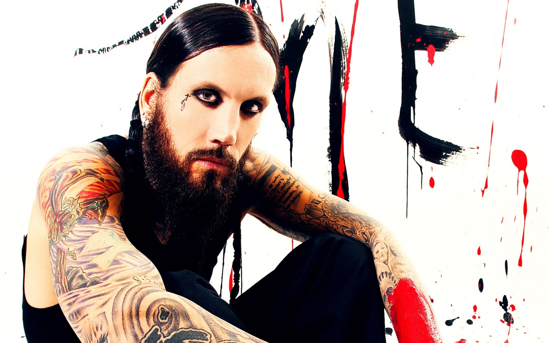 Картинки Brian welch, борода, татуировка, руки, взгляд фото и обои на рабочий стол