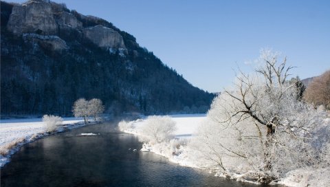 Горы, река, деревья, снег, иней, скалы, поворот