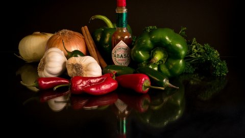 Овощи, лук, чеснок, соус, перец, зелень