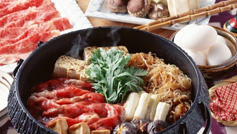 Китайская кухня, лапша, мясо, зелень, горячая, компоненты