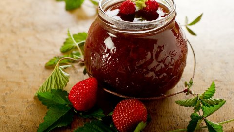 Варенье, сладкое, клубника, листья