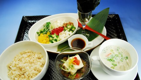 Японская кухня, рис, суп, десерт