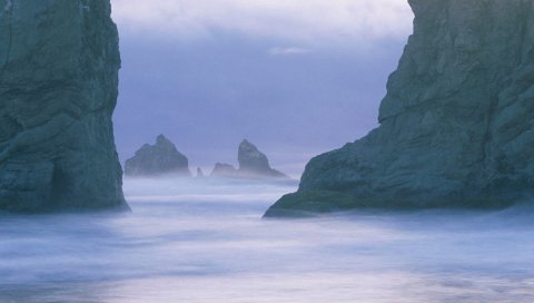 Скалы, вода, туман, секрет