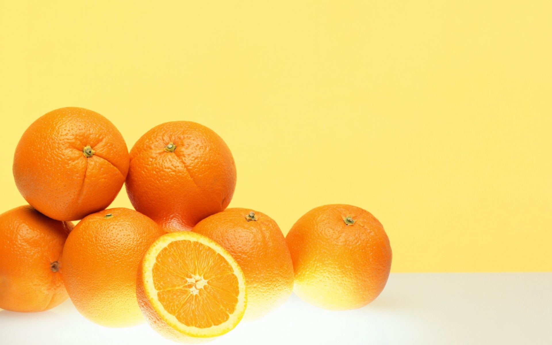 Картинки Апельсины, спелые, фруктовые, наполовину фото и обои на рабочий стол