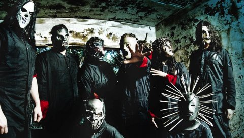 Slipknot, маски, изображение, ладонь, комната