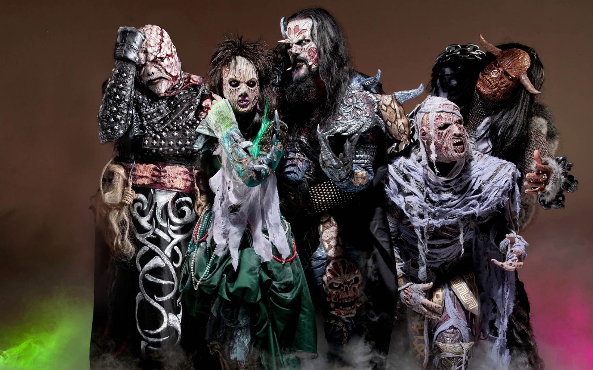Картинки Lordi, костюмы, образ, взгляд, темнота фото и обои на рабочий стол