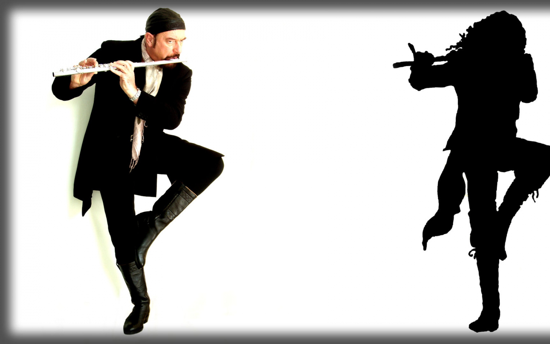 Картинки Ian anderson, sillhouette, инструмент, обувь, игра фото и обои на рабочий стол