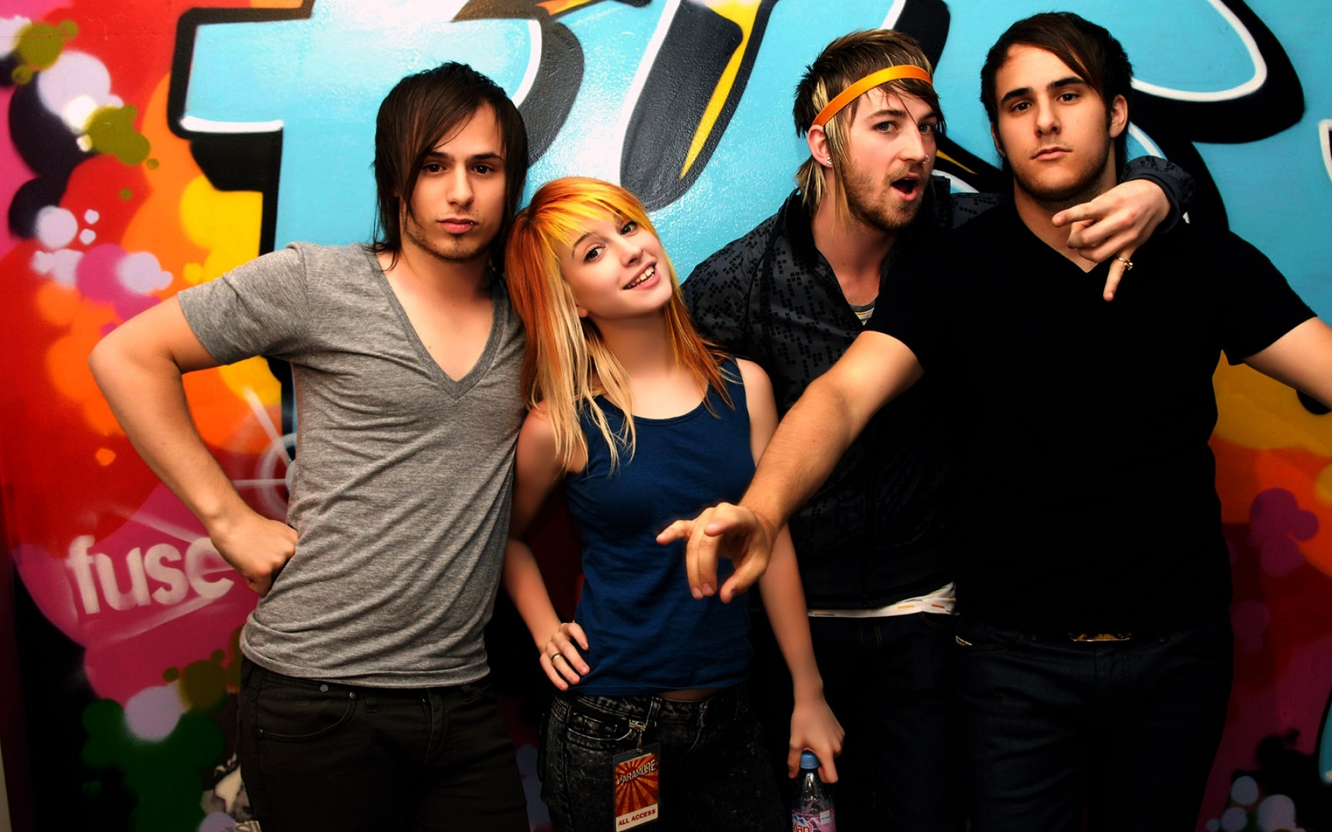 Картинки Paramore, группа, участники, граффити, посмотрите фото и обои на рабочий стол