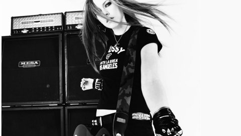 Avril lavigne, гитара, акустика, футболка, игра