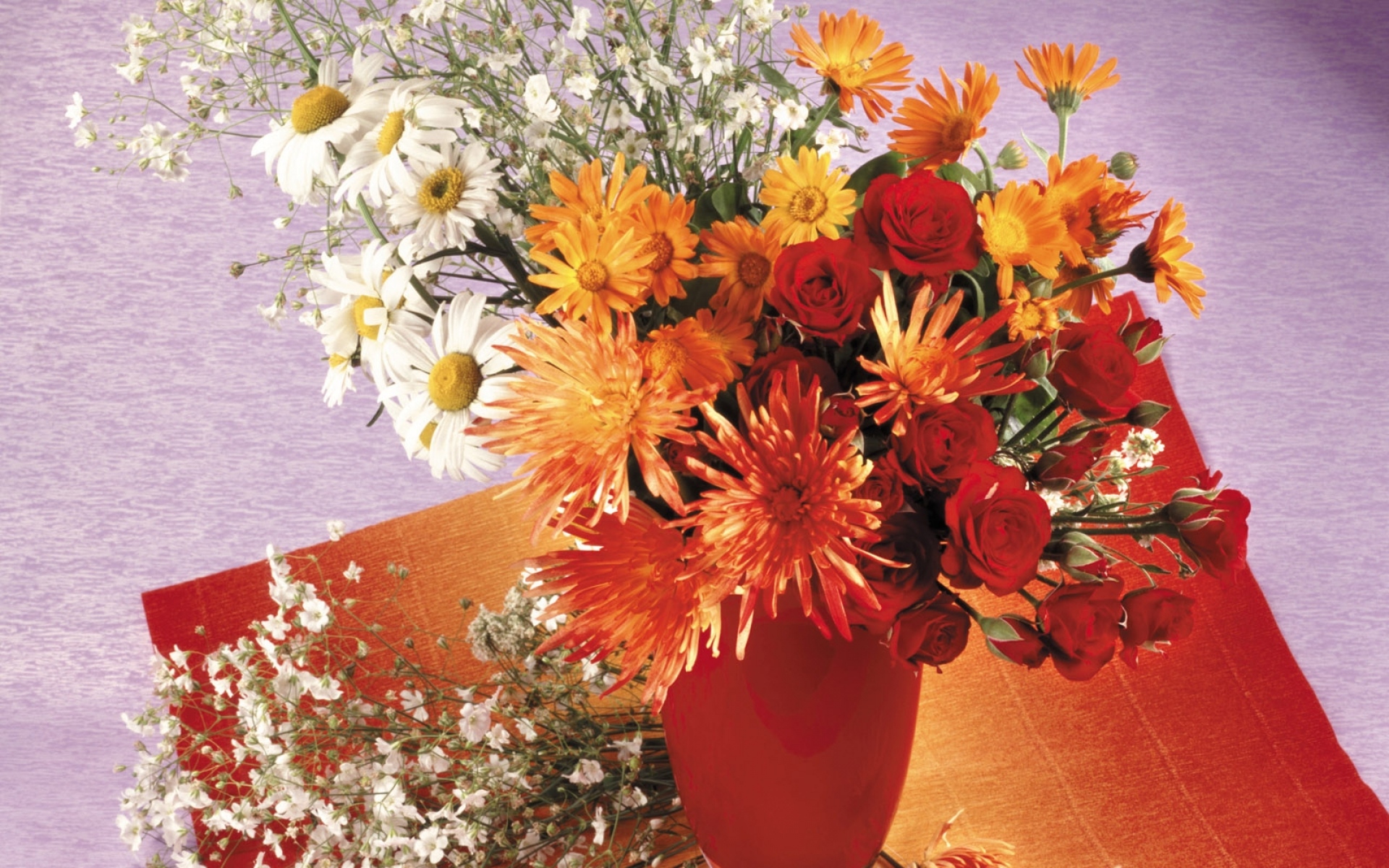 Картинки Розы, хризантемы, ромашки, ваза фото и обои на рабочий стол