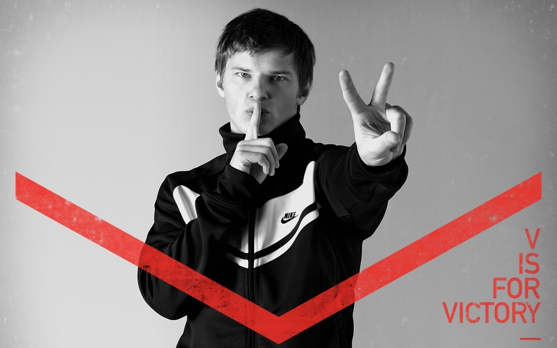 Картинки Arshavin, футболист, реклама, nike, форма, костюм фото и обои на рабочий стол