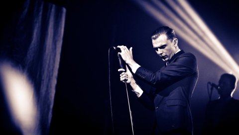 Theo hutchcraft, солист, свет, костюм, сцена