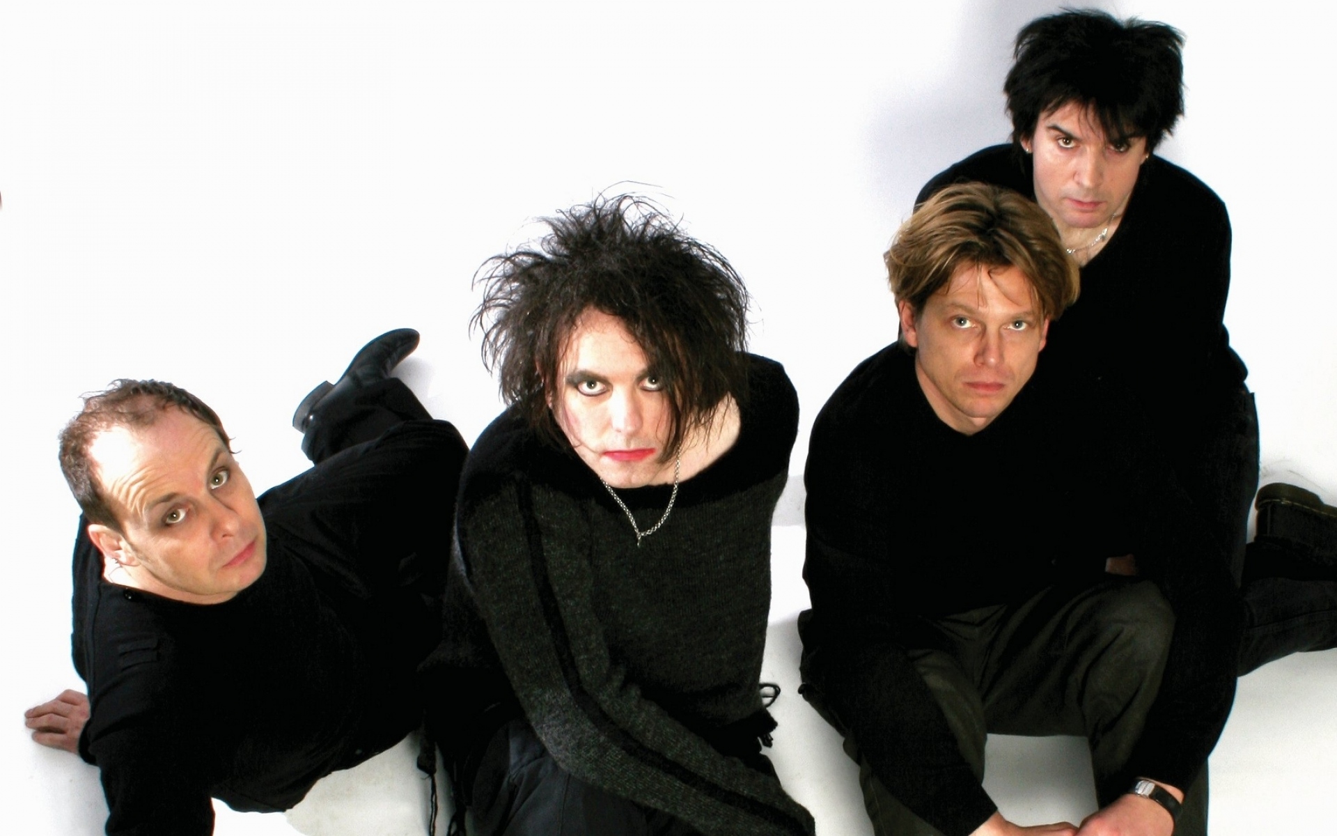 Группа оригинал слушать. The Cure. Группа Кьюр. The Cure Band. Группа the Cure 80s.