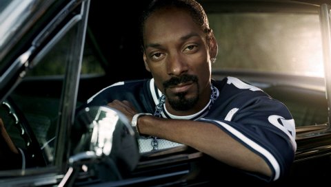 Snoop dogg, afro-american, chain, car, cabin