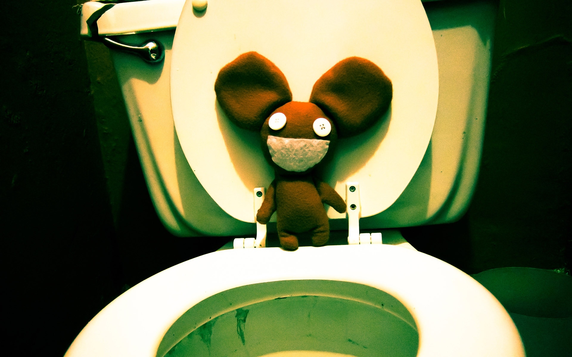 Картинки Deadmaus, мышь, туалет, туалет, глаза фото и обои на рабочий стол