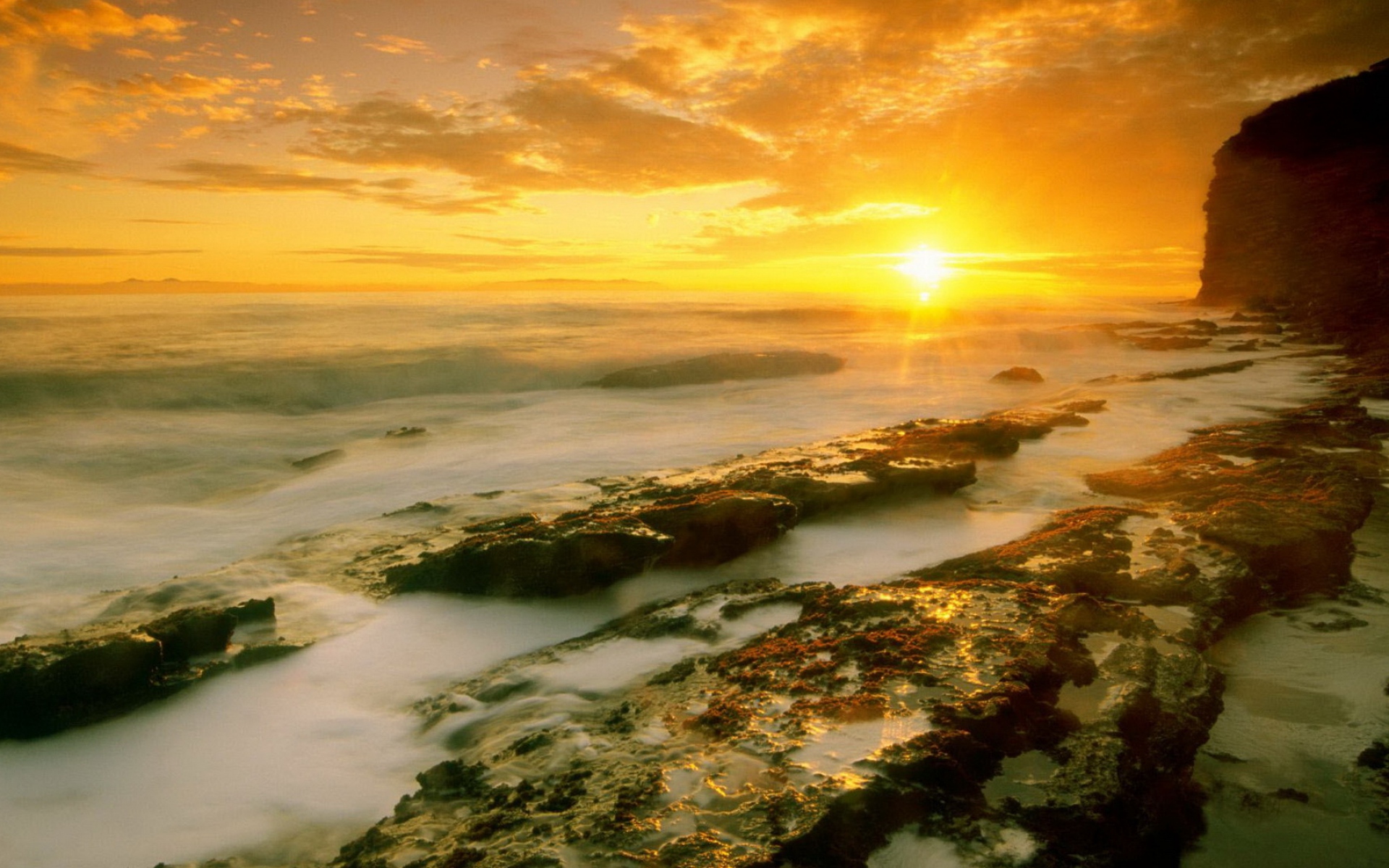 Картинки Рассвет, туман, камни, море, солнце, утро фото и обои на рабочий стол