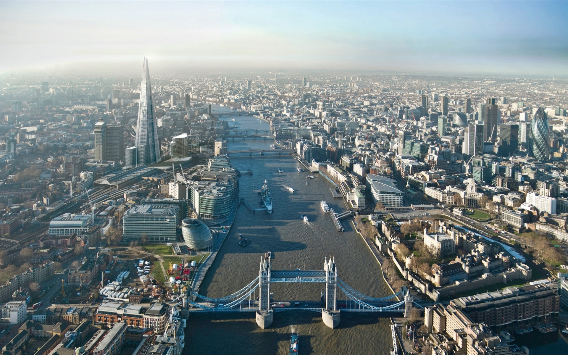 Картинки Лондон, высота, здания, небо, небоскребы фото и обои на рабочий стол
