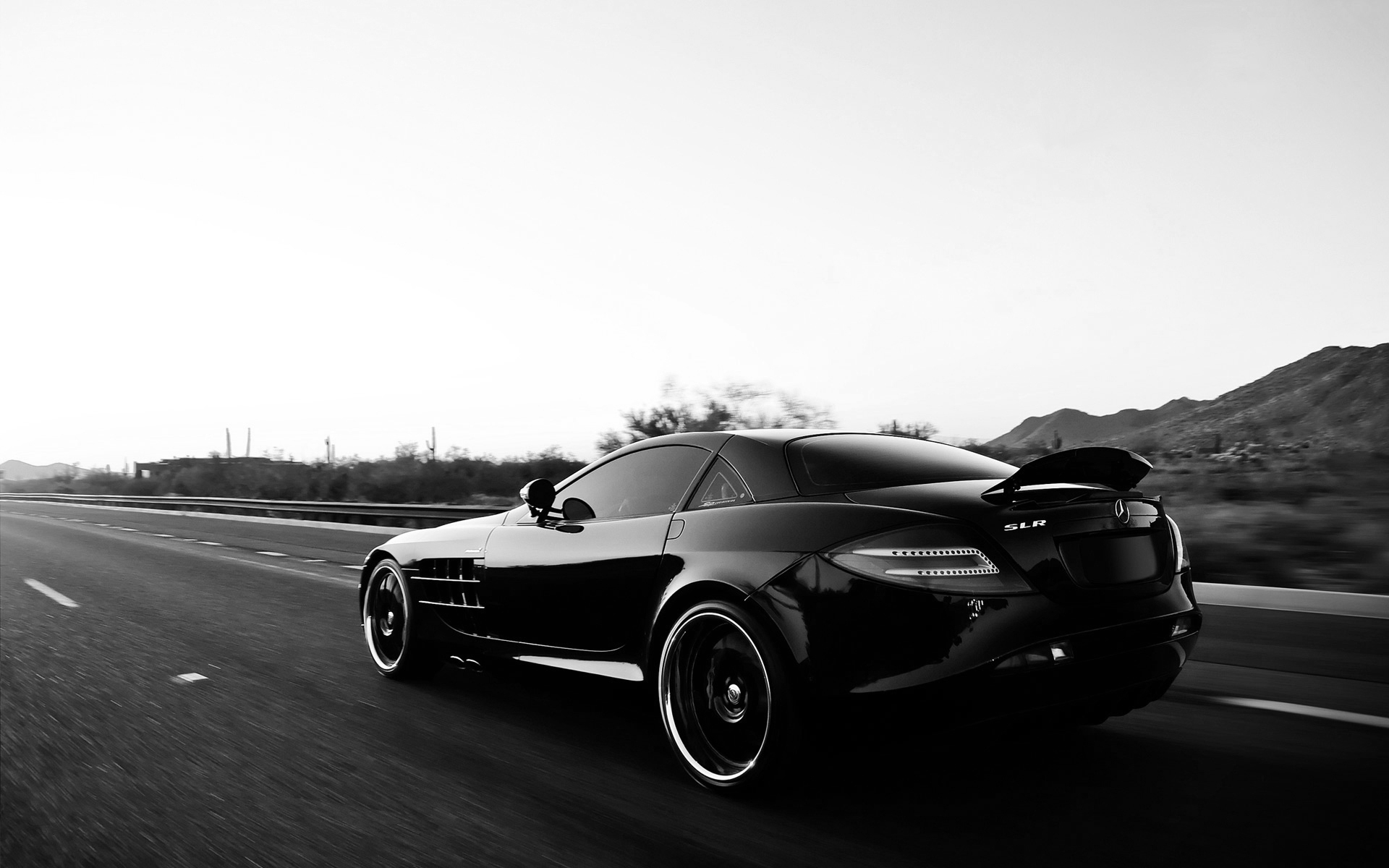 Картинки Mercedes benz, автомобиль, черный, дорожка, стиль фото и обои на рабочий стол