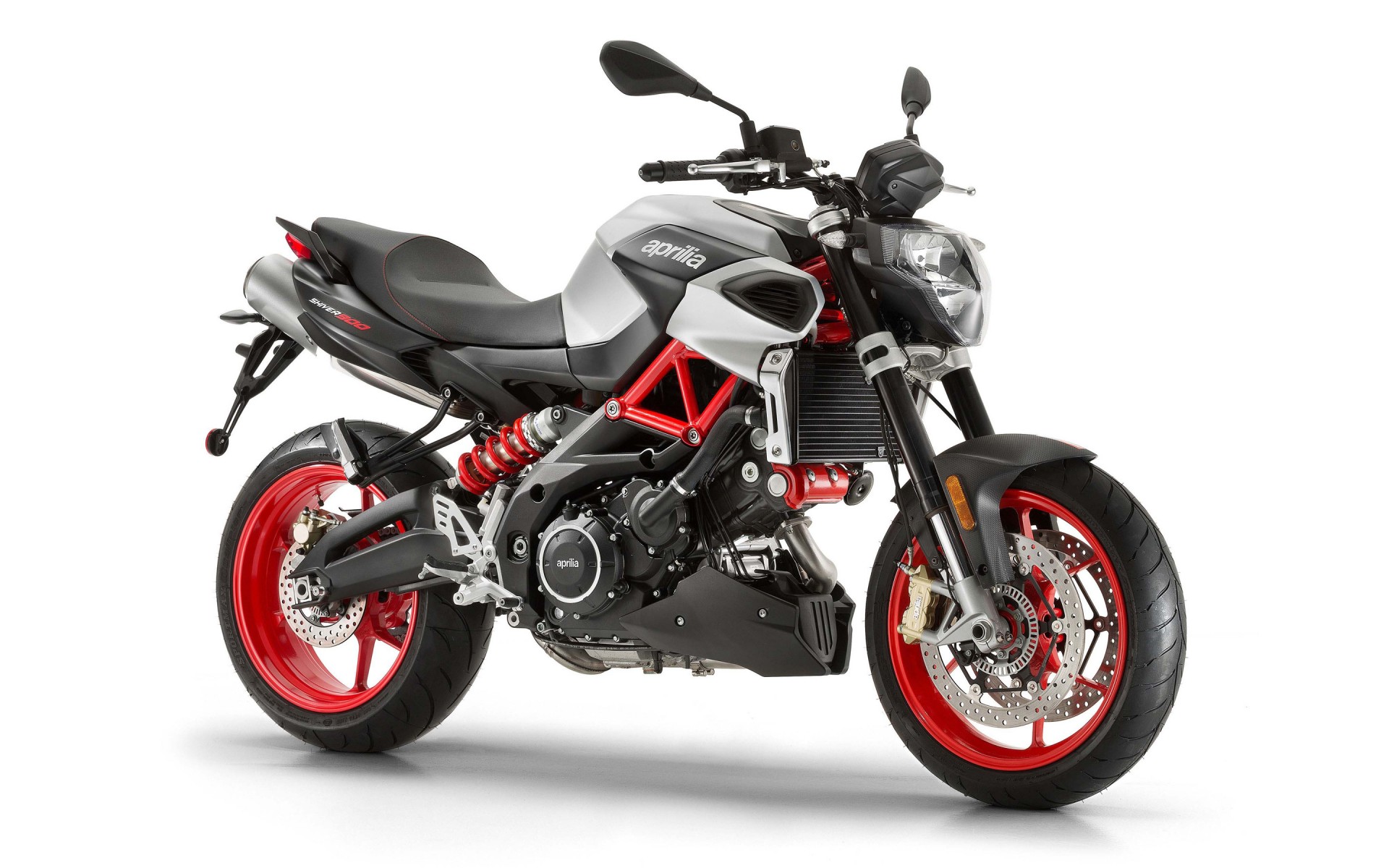 Картинки Aprilia, 2017, Shiver, 900 фото и обои на рабочий стол
