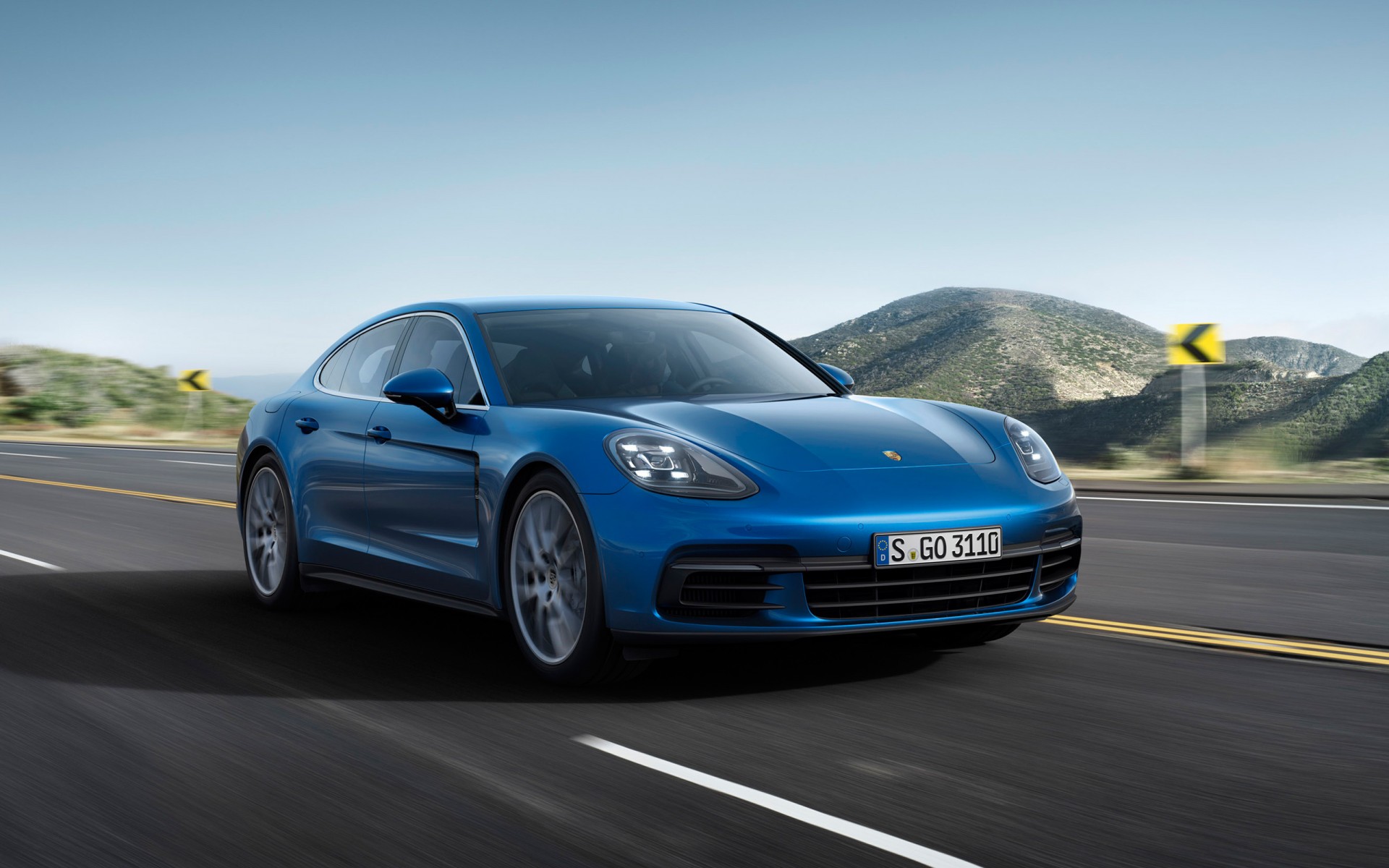 Картинки Porsche, Panamera, 2017 фото и обои на рабочий стол